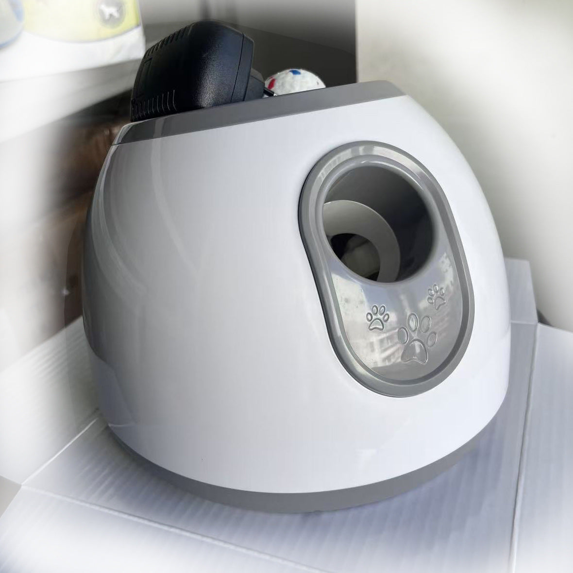 Dog Interactive Intelligent Ball-Throwing Machine
